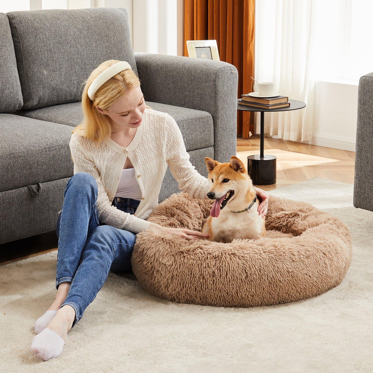 24-Inch Non-Slip round Fluffy Plush Pet Bed